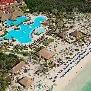 ***** リゾート Grand Palladium White & メキシコ