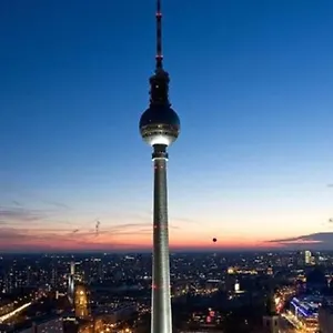 Romantic Style Alexanderplatz Berlim